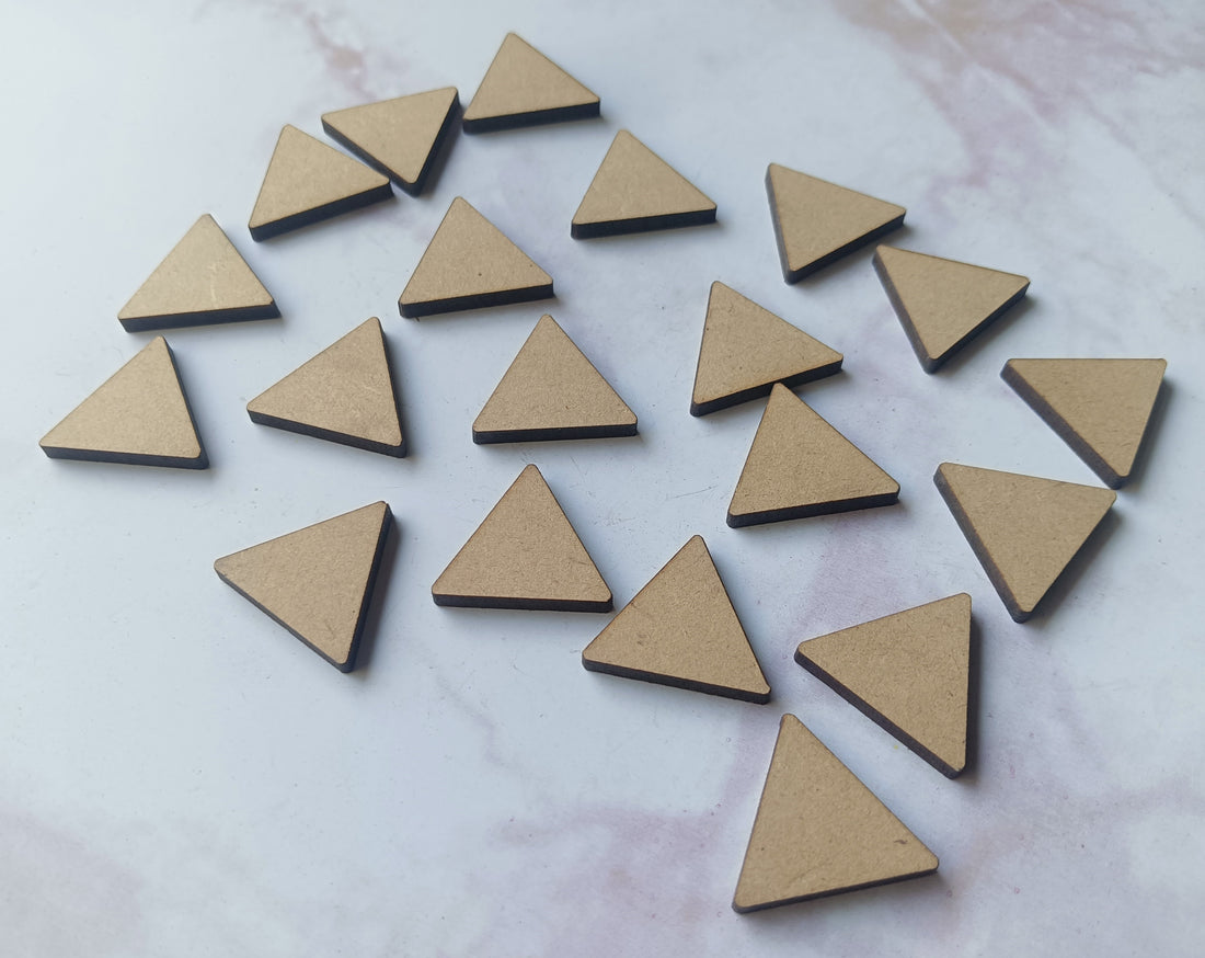 Tringle Shape MDF Small Cutout, DIY Triangle Elements - Pack of 20