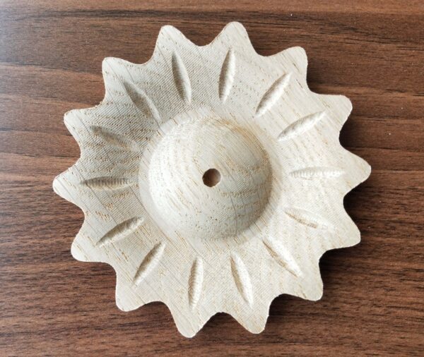 Natural Wood Decorative Ornament Wood Carved Rosette Flower Wood Embellishments Ornate Furniture Appliques